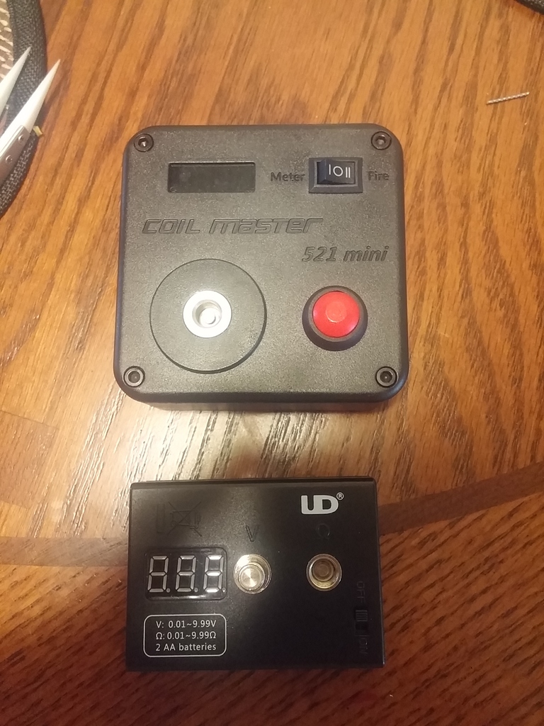 Coil master 521 mini tab - Batteries and Chargers